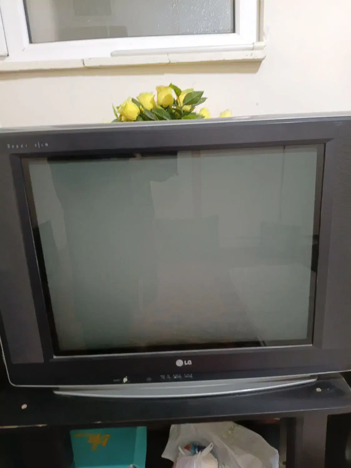 میز و تلوزیون|تلویزیون و پروژکتور|گلپایگان, |دیوار