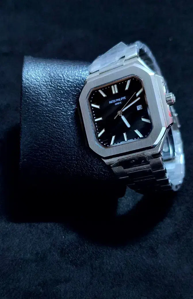 بار جدید تخفیف خورده عمده فروشی|ساعت|قم, سراجه (۱۵ خرداد)|دیوار