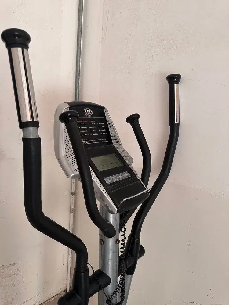 الپتیکال|تجهیزات ورزشی|مشهد, الهیه|دیوار