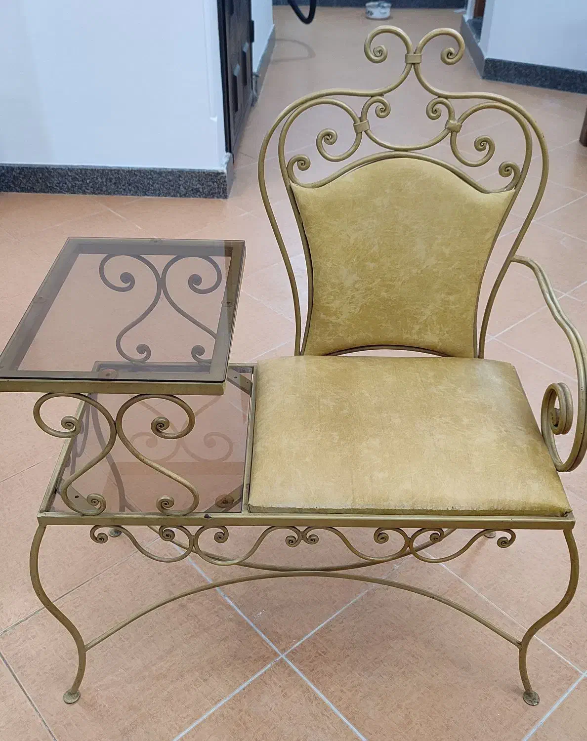 میز تلفن|میز تلفن|قائم‌شهر, |دیوار