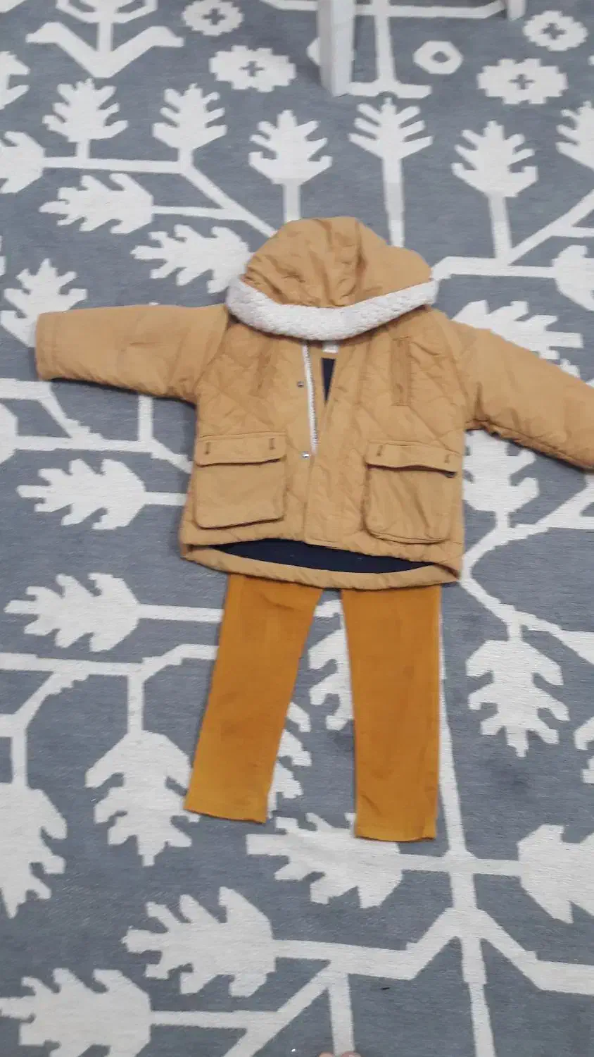 کاپشن و شلوار ست ۲سال تا ۵ سال خارجی|کفش و لباس بچه|قم, بنیاد|دیوار