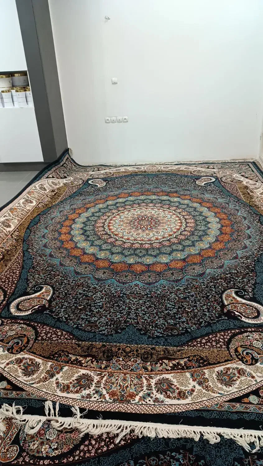 فرش700شانه|فرش|تهران, خاک سفید|دیوار