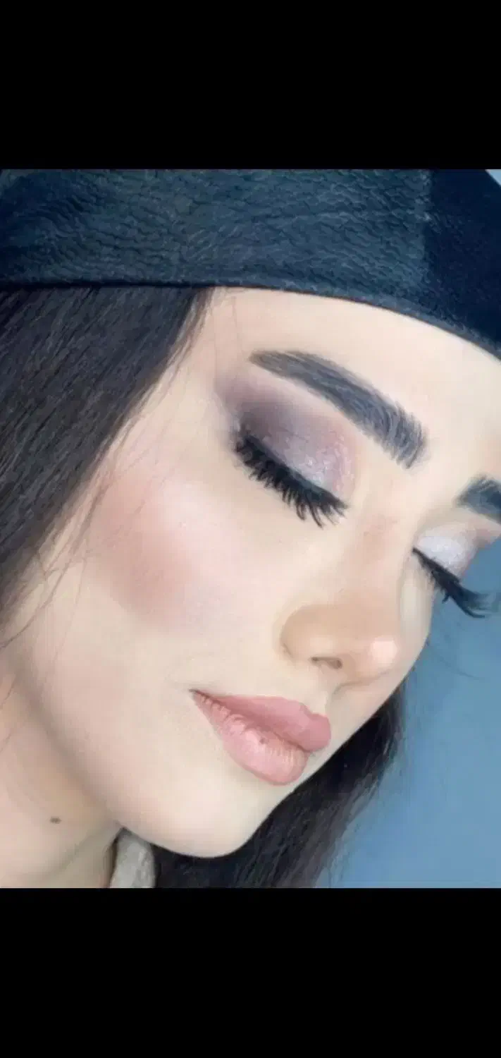 سالن زیبایی دنیا بیوتی|خدمات آرایشگری و زیبایی|قروه, |دیوار