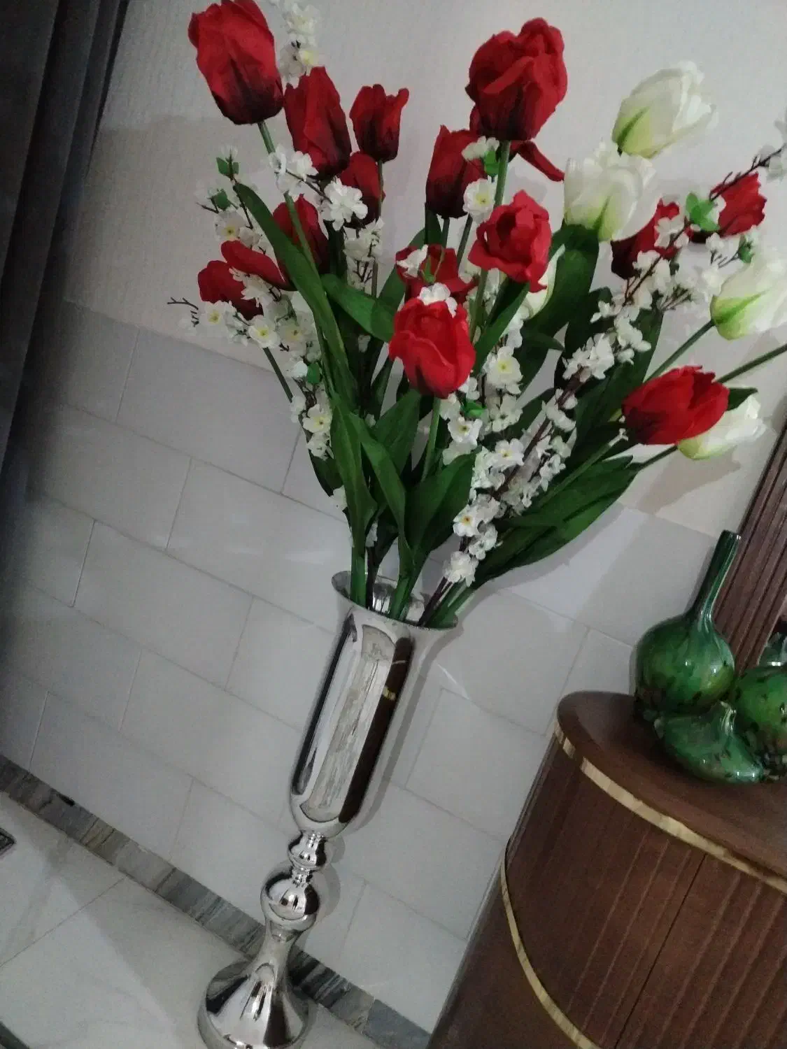 گلدون|گل مصنوعی|اراک, |دیوار