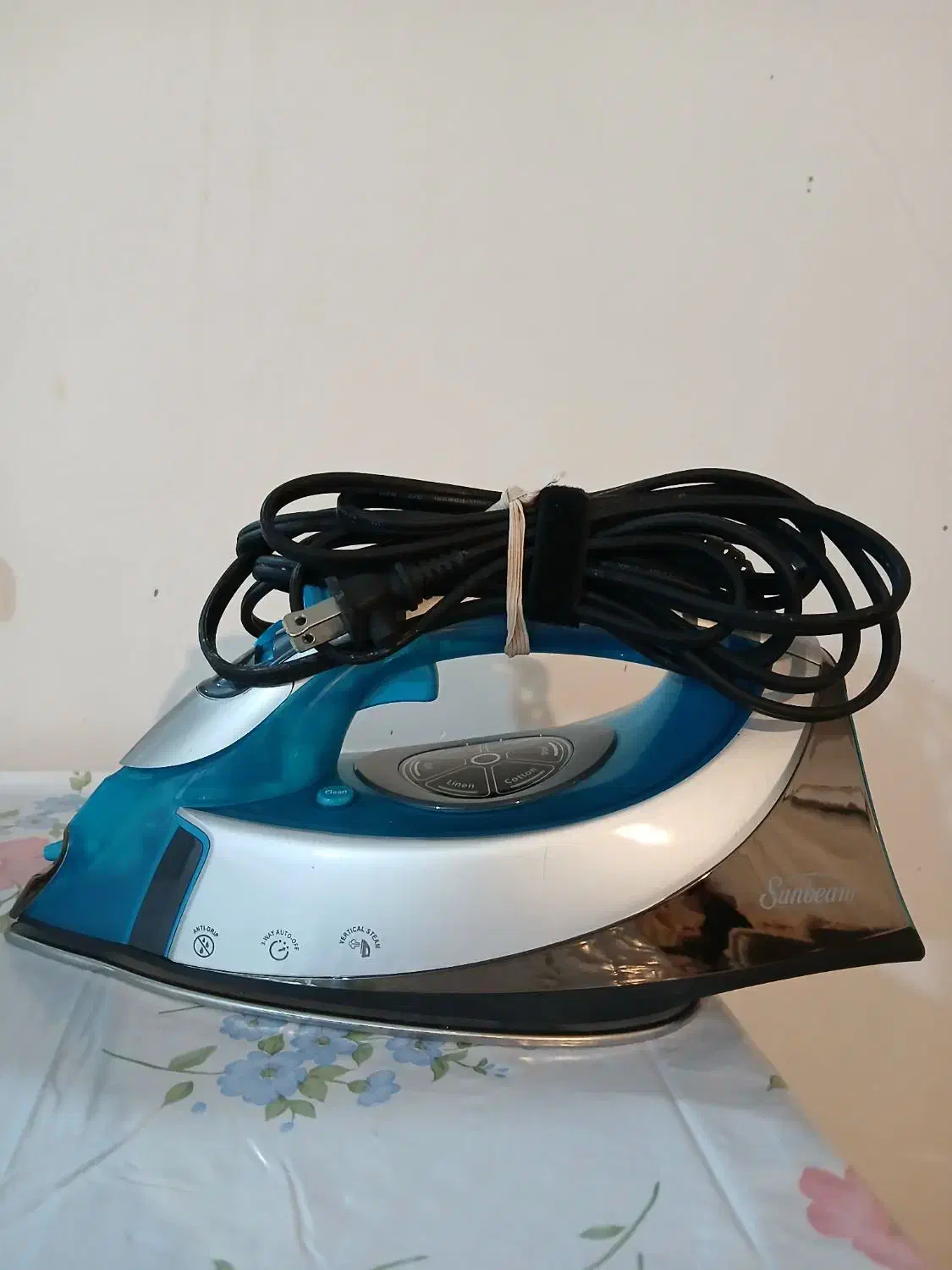 دو عدد  اتو  نو|اتو و لوازم اتو|هشتگرد, شهرک ایران خودرو|دیوار