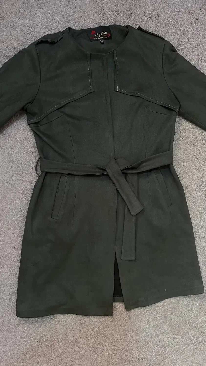 مانتو|لباس|میانه, |دیوار