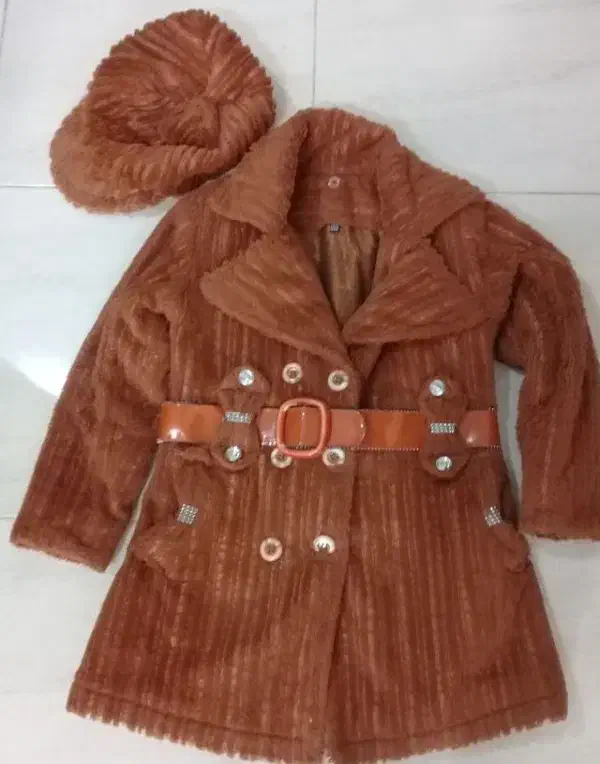 پالتو دخترونه با کلاه نوی نو|لباس|فومن, |دیوار