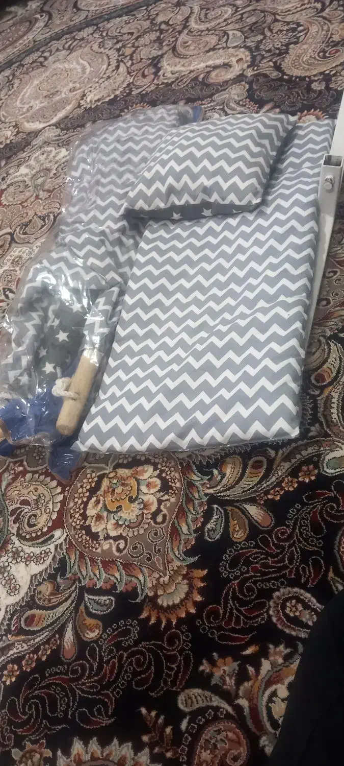 گهواره بانوچ در حد نو|اسباب و اثاث بچه|مشهد, شهرک مهرگان|دیوار