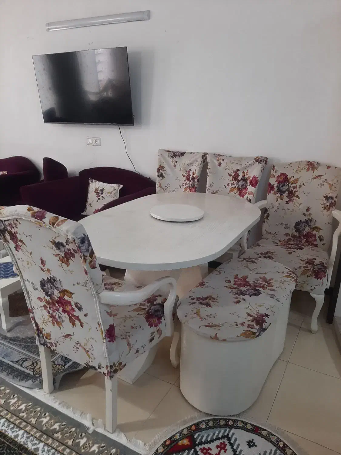 مبلمان ۹نفره ومیز غذا خوری ۶نفره|مبلمان خانگی و میز عسلی|ماهدشت, |دیوار