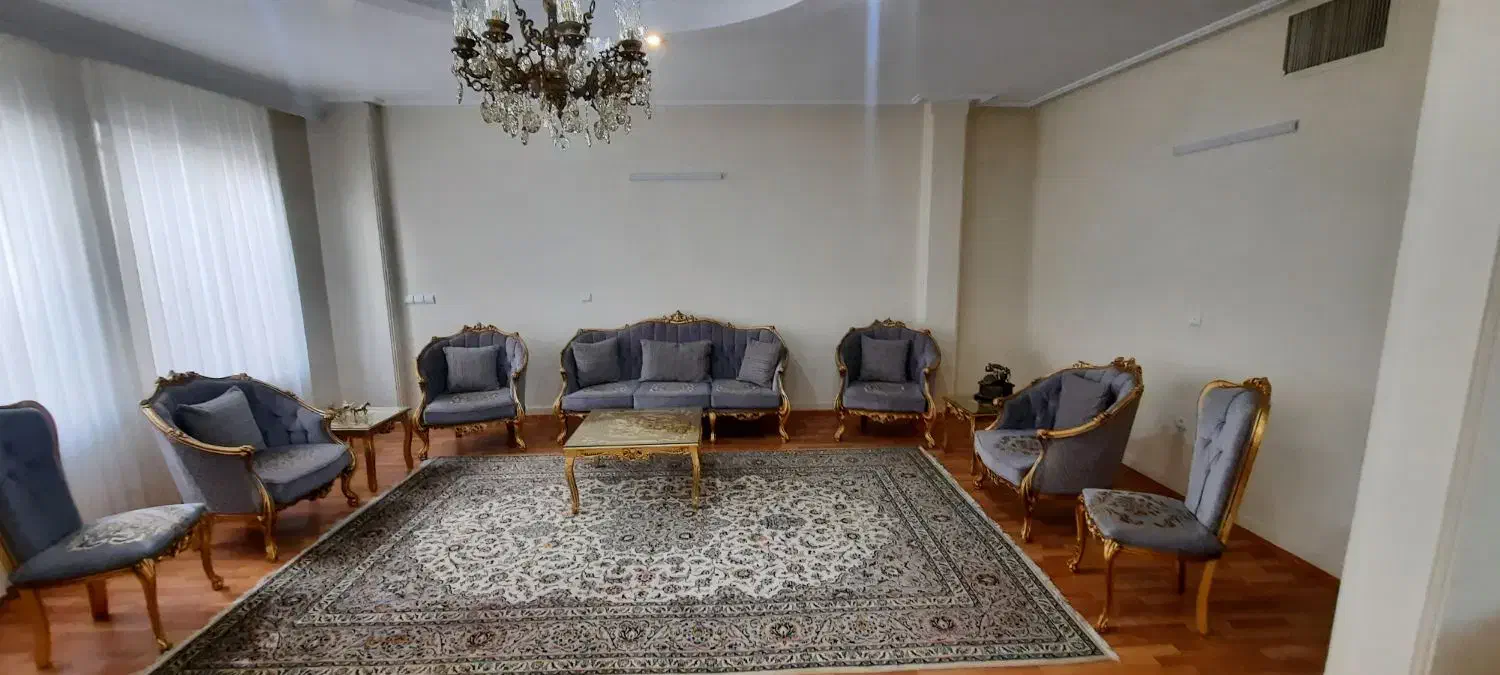 مبل استیل ۹ نفره با ناهار خوری ۶ نفره بسیار زیبا|مبلمان خانگی و میز عسلی|تهران, قلهک|دیوار