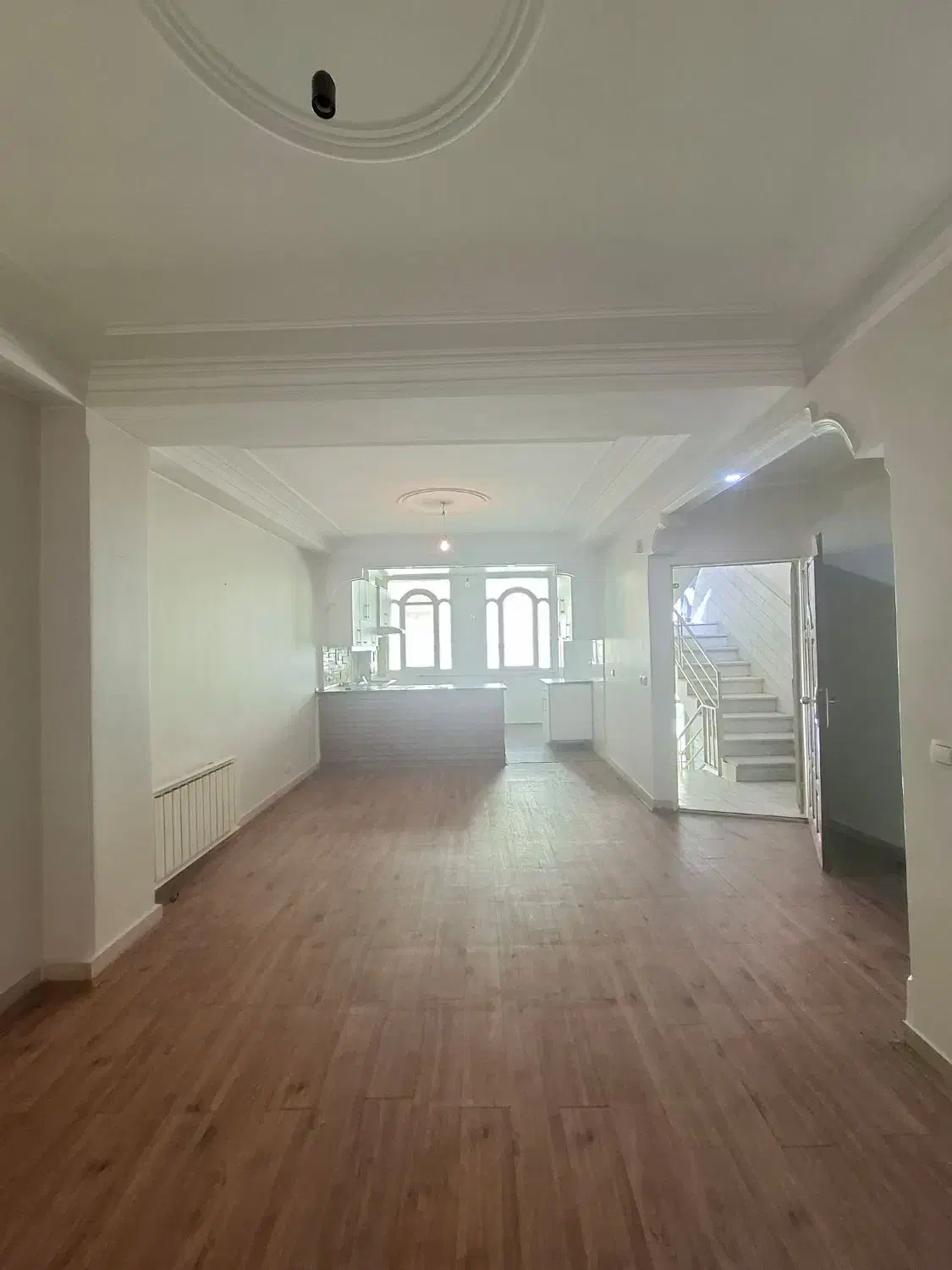 پونک عدل ۶۸ متر تک خواب با پارکینگ و انباری تخلیه|فروش آپارتمان|تهران, پونک|دیوار