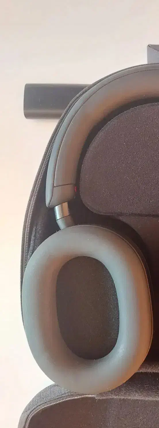 هدفون سونی ۱۰۰۰xm5 نو و ۱۹ ساعت استفاده شده|لوازم جانبی موبایل و تبلت|تهران, اختیاریه|دیوار
