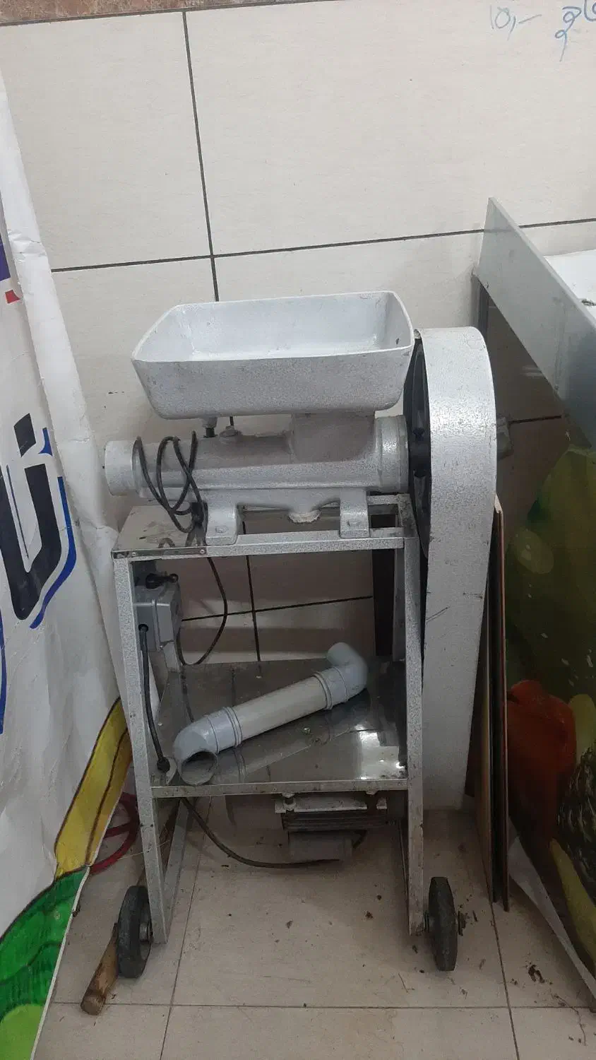 ابلیموگیری|آبمیوهگیر و آبمرکباتگیر|باغ بهادران, |دیوار