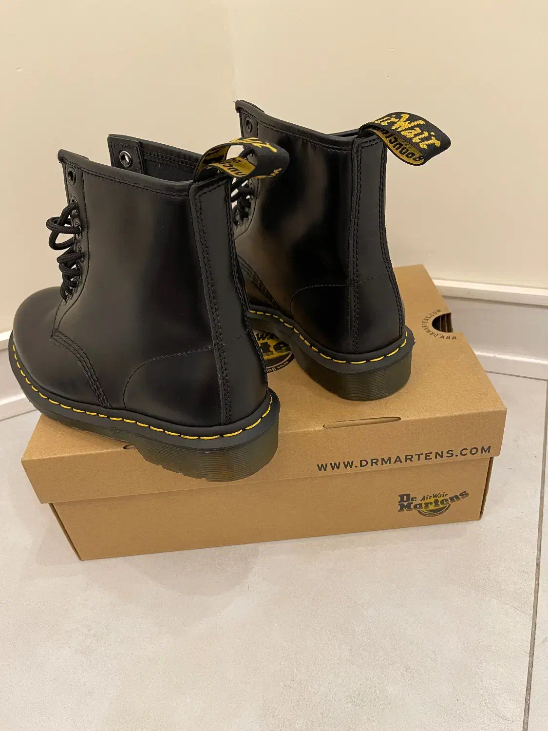 نیم‌بوت برند Dr.Martens|کیف، کفش، کمربند|تهران, پاسداران|دیوار