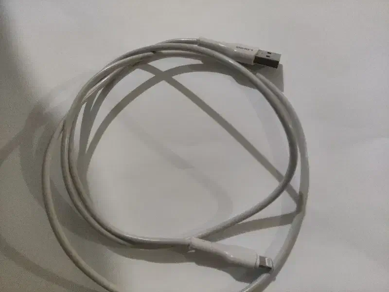 کابل شارژ آیفون|لوازم جانبی موبایل و تبلت|هشتگرد, هشتگرد قدیم|دیوار