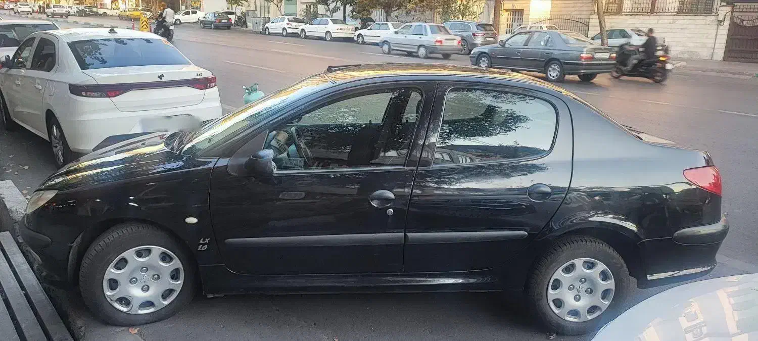 ۲۰۶ صندوق دار v8|خودرو سواری و وانت|تهران, تهرانپارس غربی|دیوار