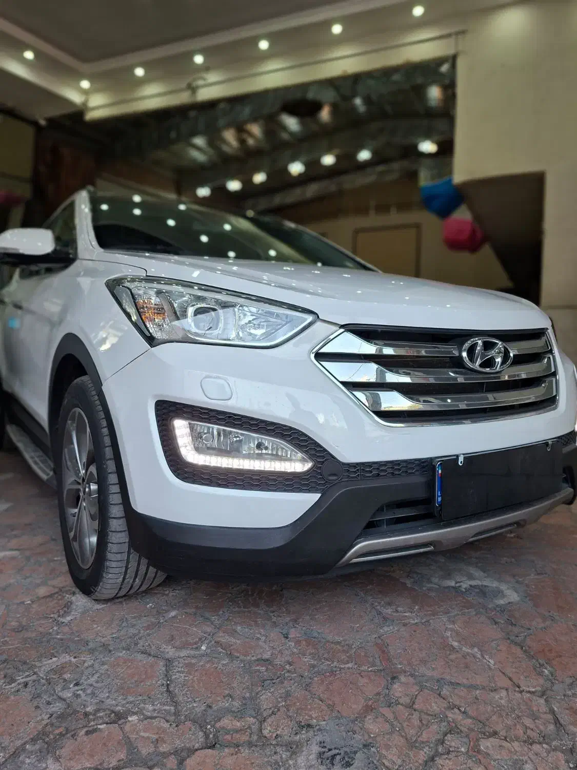 سانتافه ۲۰۱۴ فول سفید|خودرو سواری و وانت|اصفهان, لیمجیر|دیوار