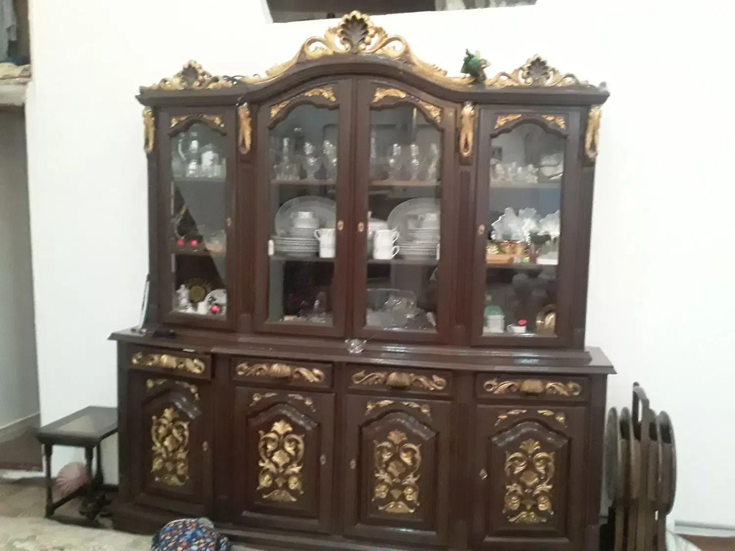 بوفه چوبی|بوفه، ویترین، کنسول|بومهن, |دیوار