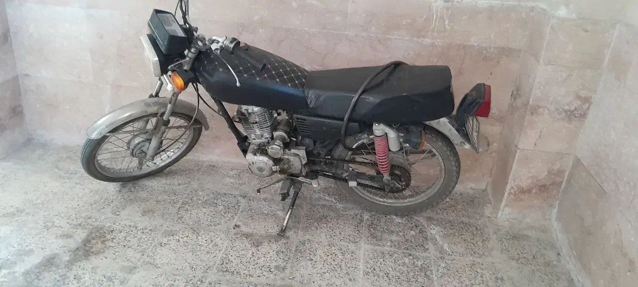 ۱۵۰ ۵دنده استارتی|موتورسیکلت|گلپایگان, |دیوار