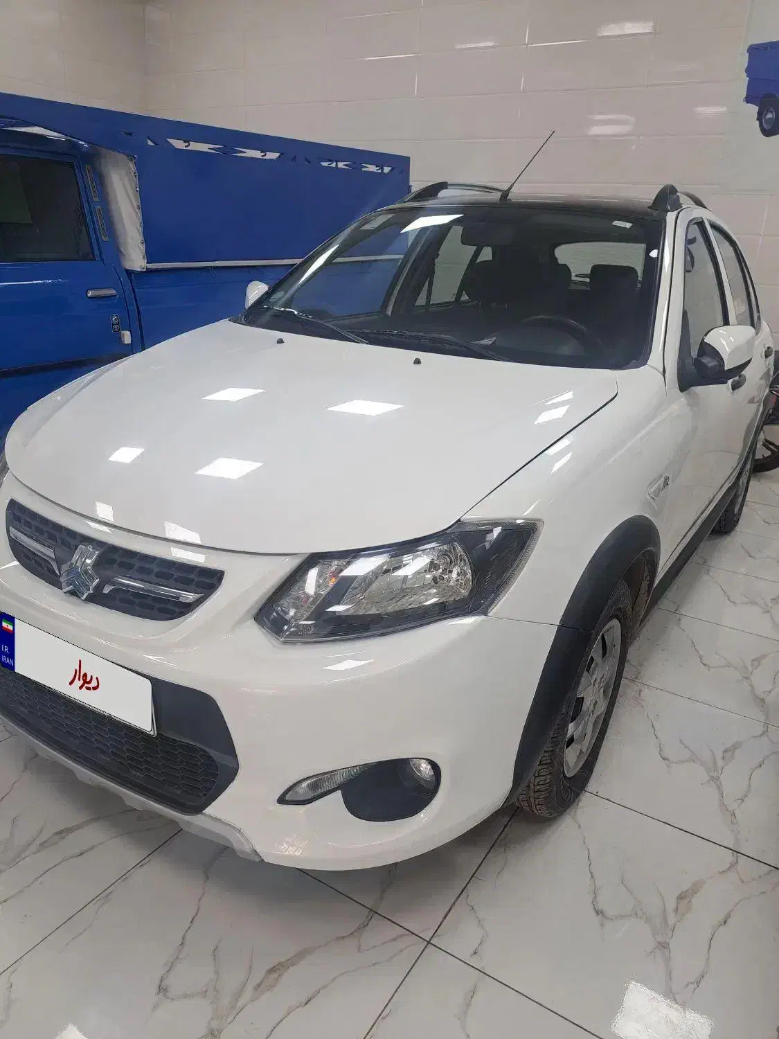 کوییک R مدل 1402 سفید مشکی|خودرو سواری و وانت|بیجار, |دیوار