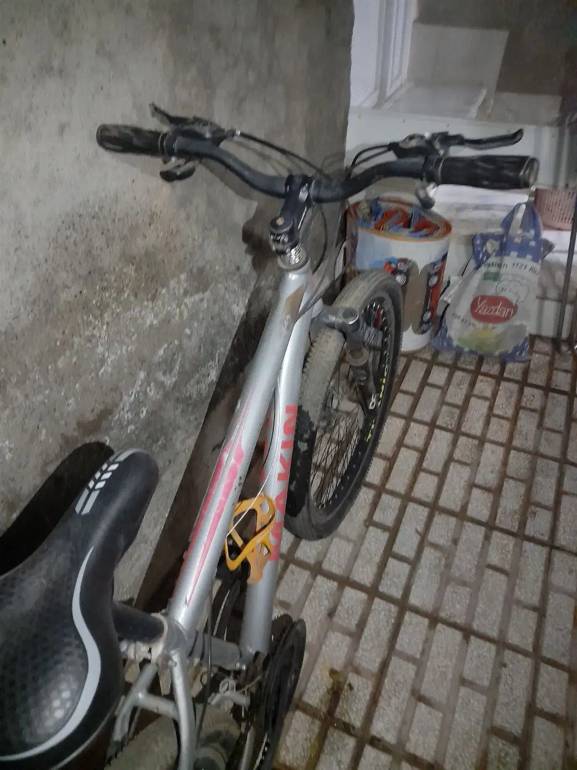 دوچرخه۲۶ سالم ماکین|دوچرخه، اسکیت، اسکوتر|سبزوار, کلاته سیفر|دیوار