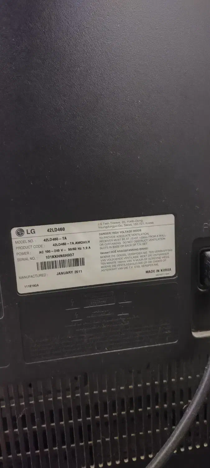 تلویزیون lcd 42 اینچ LG|تلویزیون و پروژکتور|بوکان, |دیوار