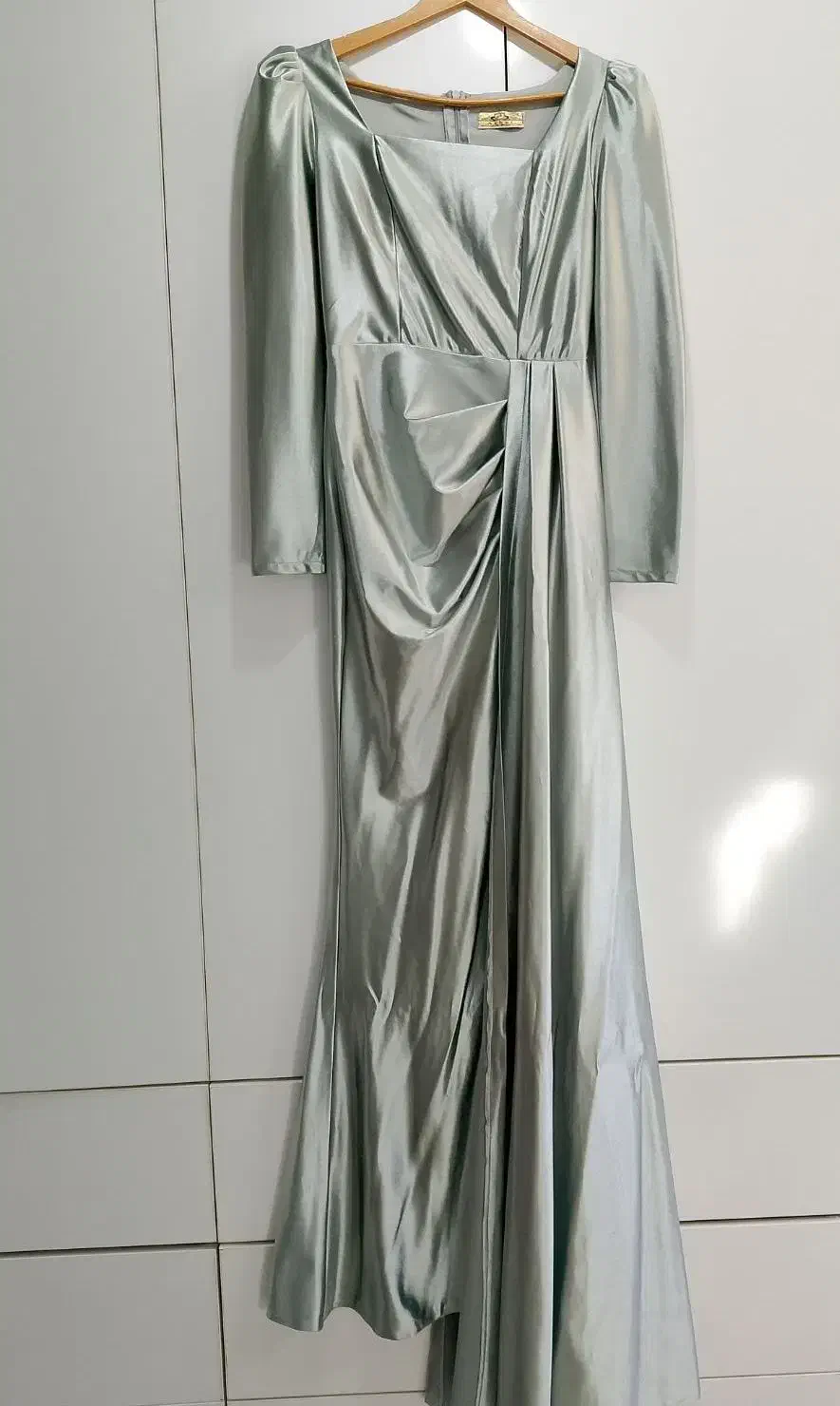 لباس ساتن نقره ای سایز۳۸|لباس|پاکدشت, خاتون آباد|دیوار