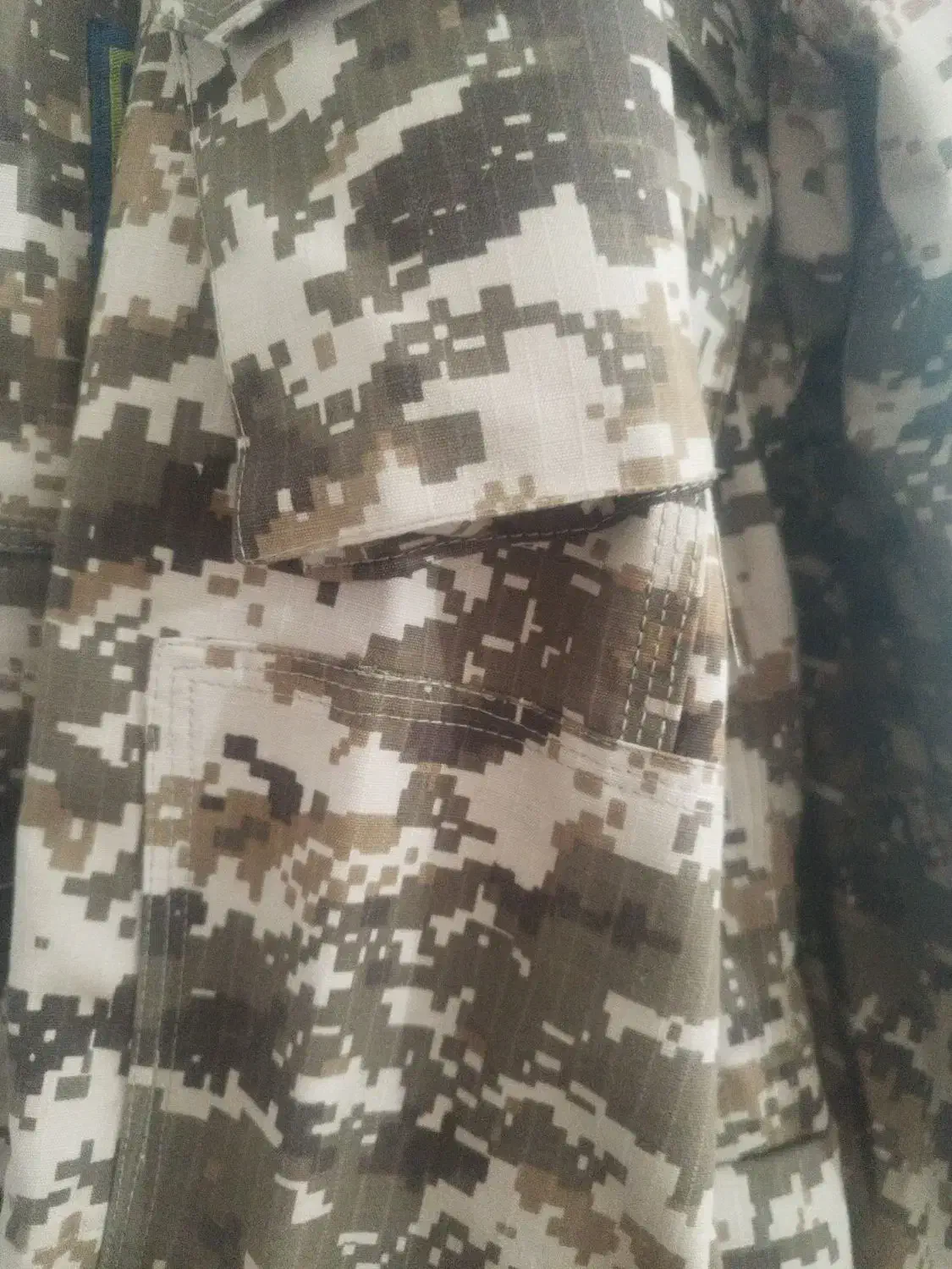 لباس نظامی و پوتین|لباس|جوانرود, |دیوار