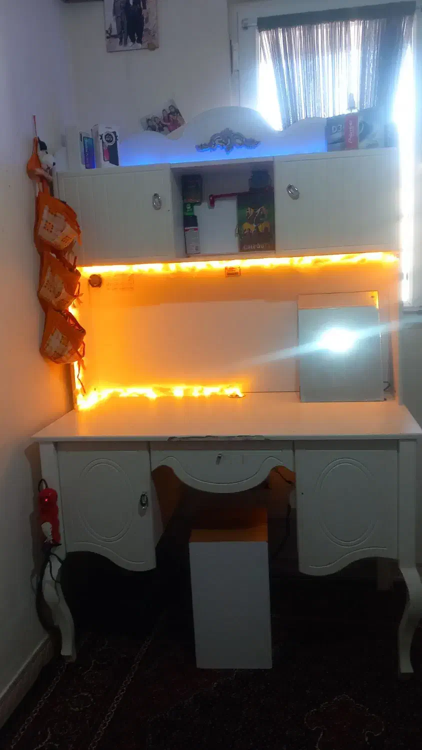 میز تحریر|میز تحریر و کامپیوتر|سنندج, |دیوار