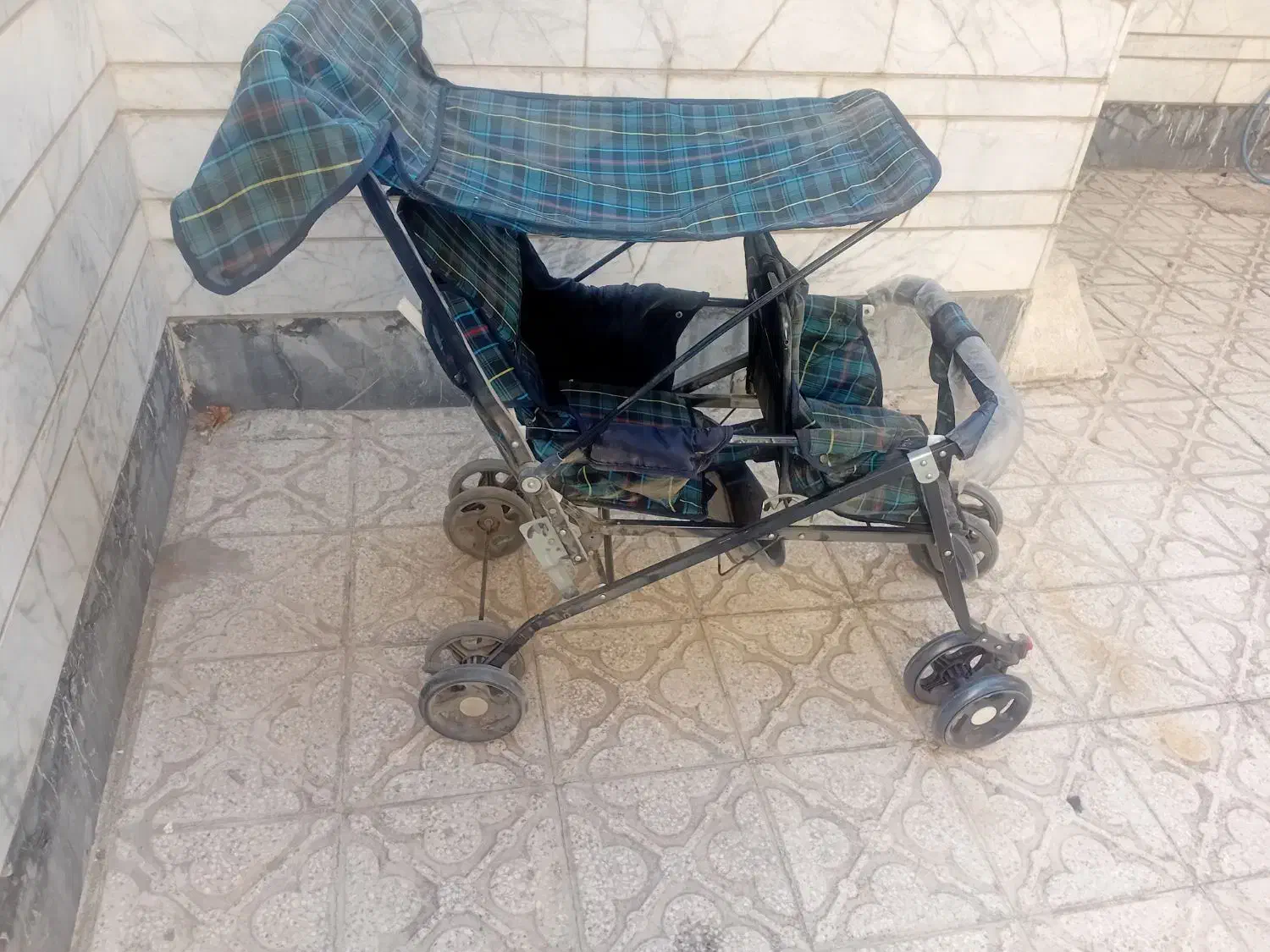 کالسکه دوقلو|کالسکه و لوازم جانبی|شیراز, شهرک والفجر|دیوار