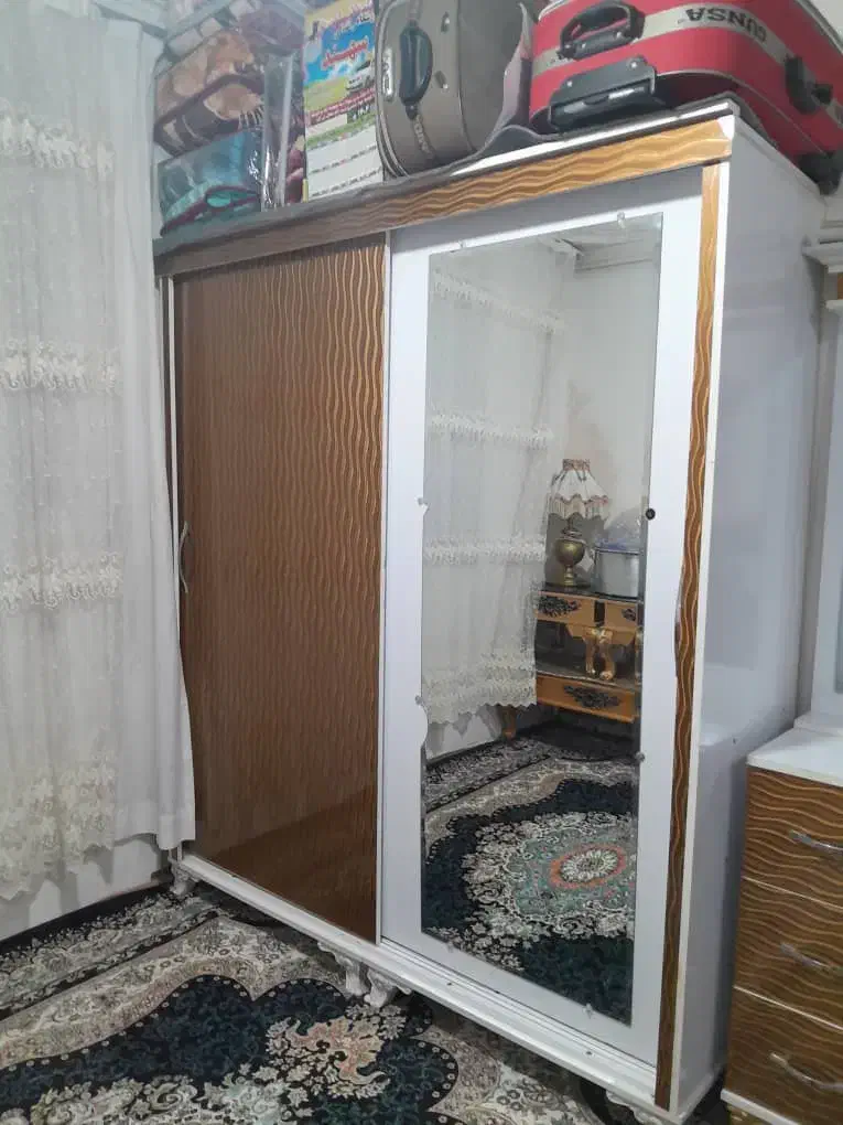 کمد و میز ارایش|جاکفشی، کمد، دراور|ارومیه, |دیوار