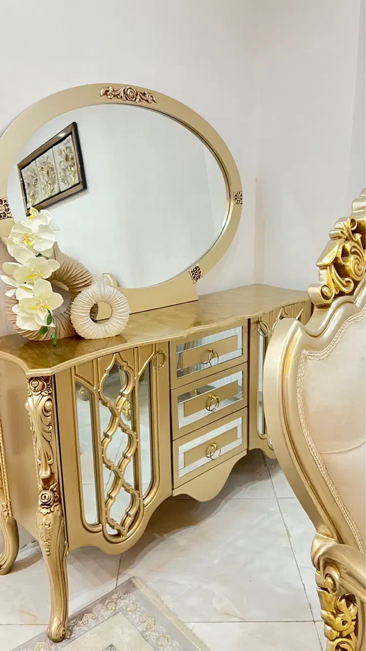 میزکنسول زیبا|بوفه، ویترین، کنسول|اسلامشهر, باغ فیض|دیوار