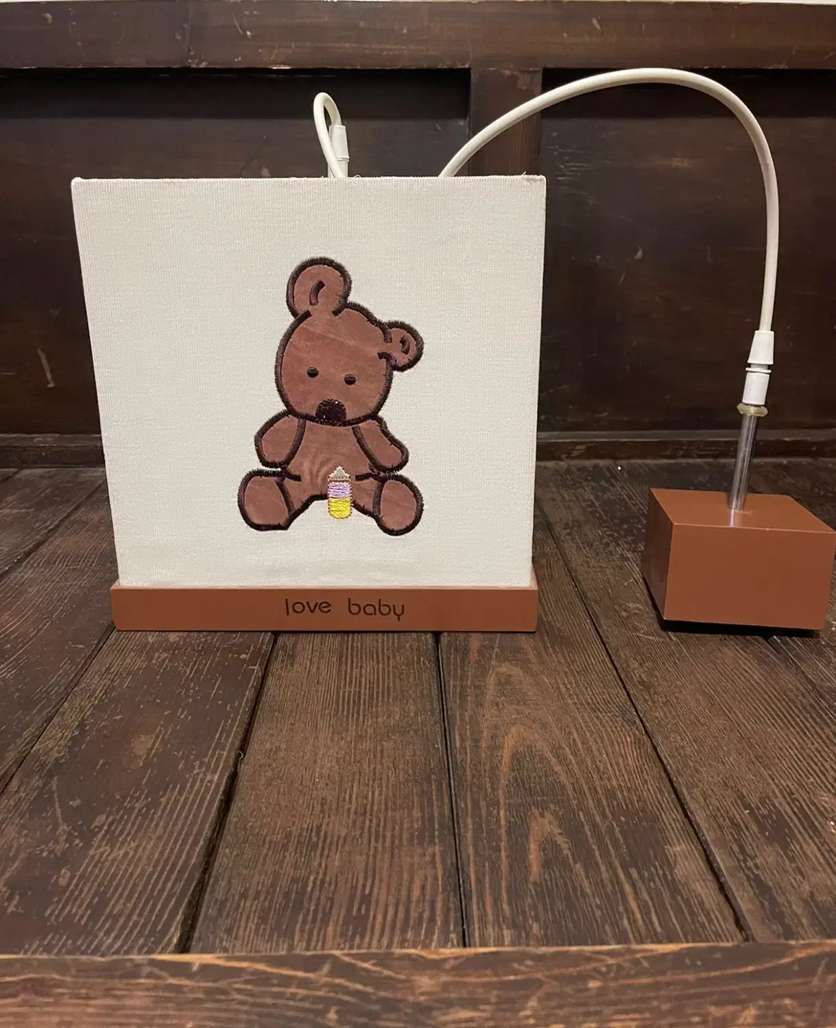 لوستر و آباژور چراغ خواب و تابلو اتاق کودک|اسباب و اثاث بچه|تهران, درکه|دیوار