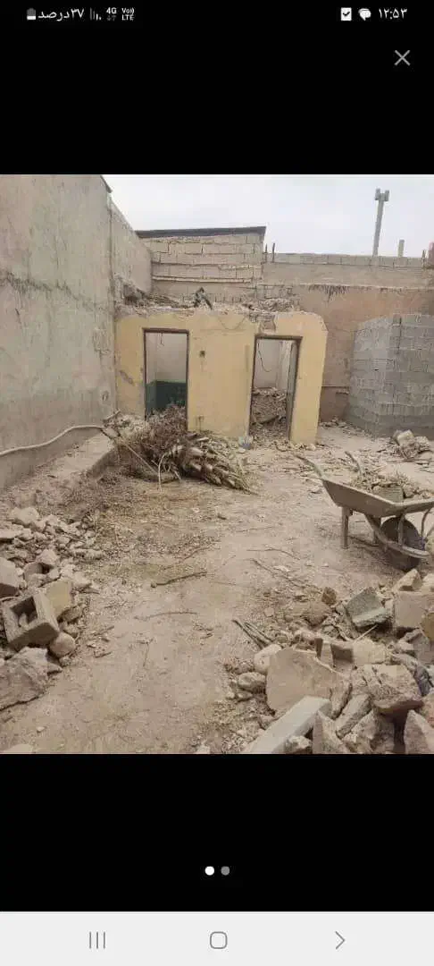 تخریب کار ساختمان و تکاندن کچ سرامیک|خدمات پیشه و مهارت|برازجان, |دیوار