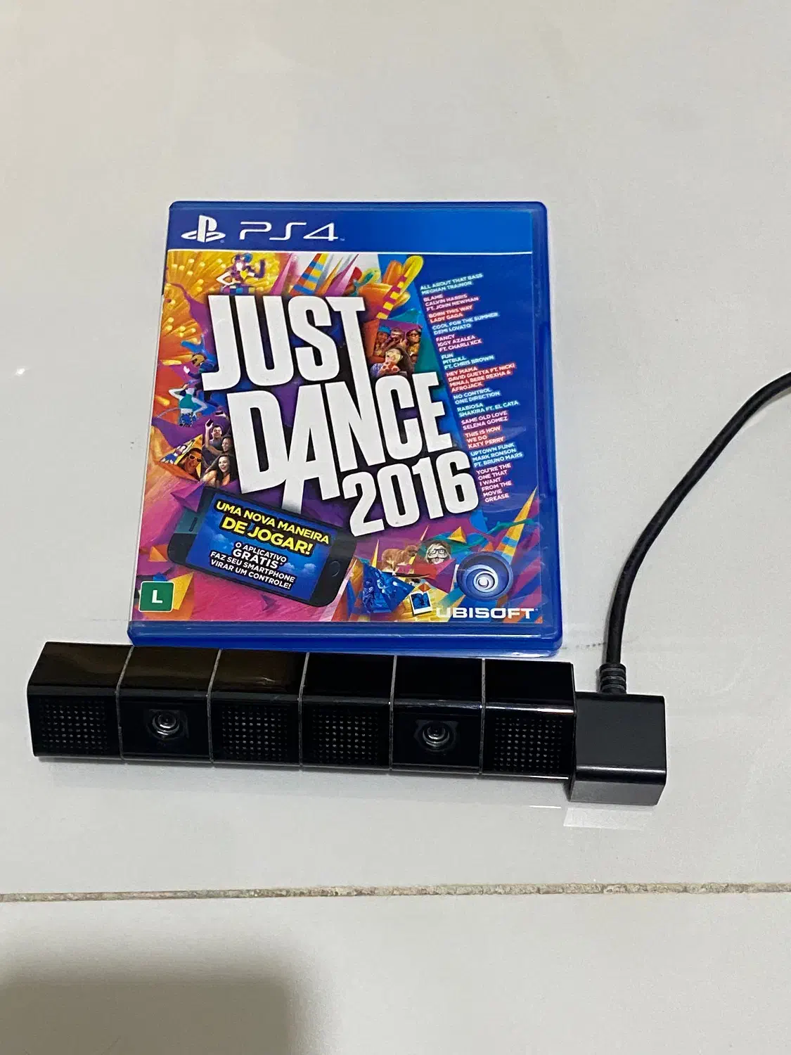 دوربین ps4 همراه با بازی|کنسول، بازی ویدئویی و آنلاین|تهران, کوهک|دیوار