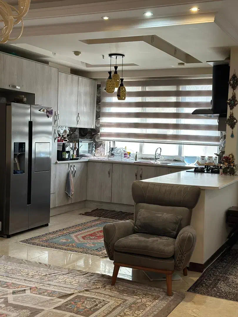 ۱۰۲ متر . ۲ خوابه . رو به آفتاب|فروش آپارتمان|تهران, شهرک آزمایش|دیوار