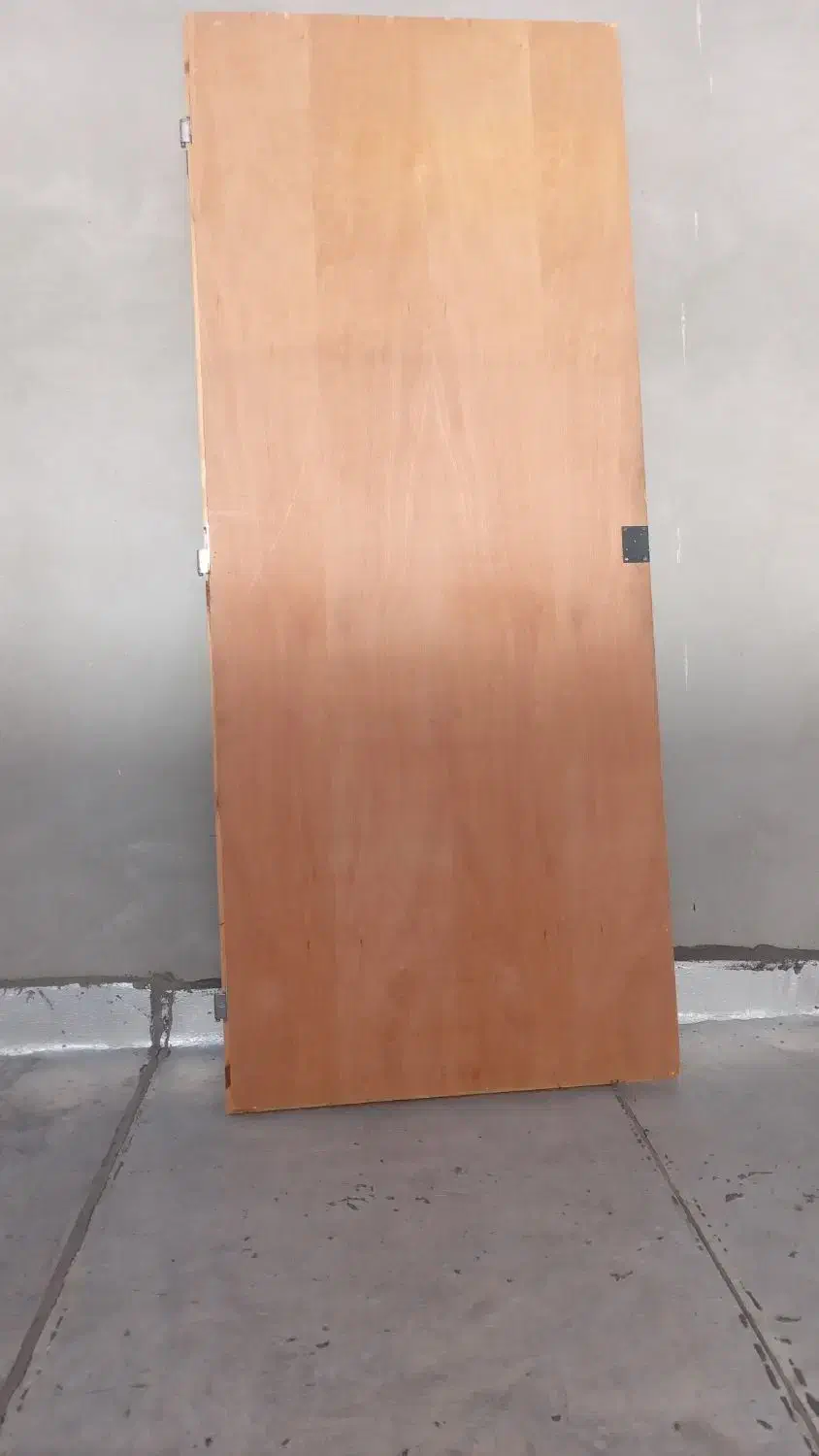 درب چوبی|مصالح و تجهیزات ساختمان|ساوه, |دیوار