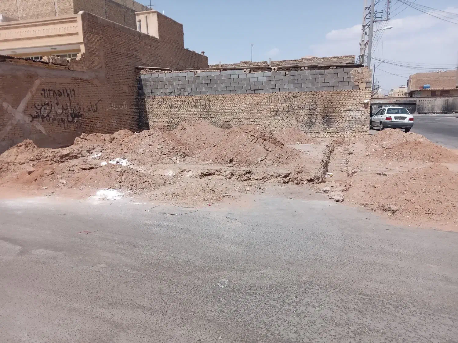 زمین تجاری مسکونی|فروش زمین و ملک کلنگی|یزد, |دیوار