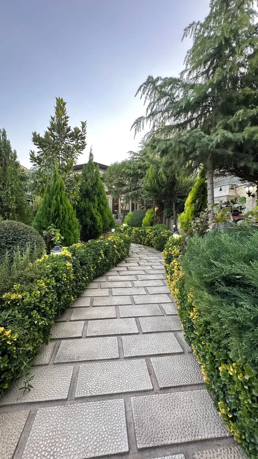 باغ ویلا  ۵۰۰ متری|فروش خانه و ویلا|شریف‌آباد, |دیوار