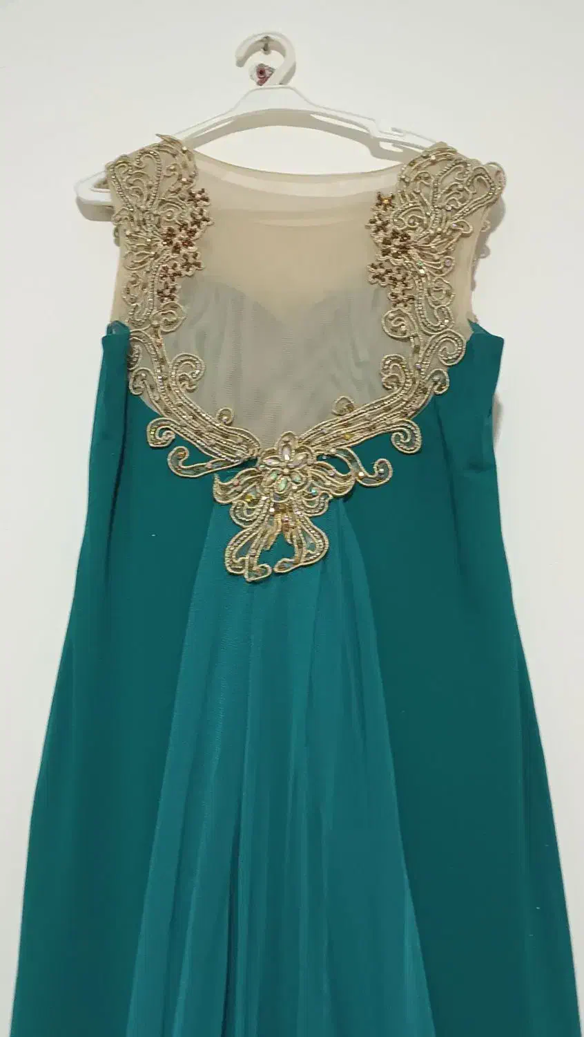 لباس مجلسی|لباس|مراغه, |دیوار