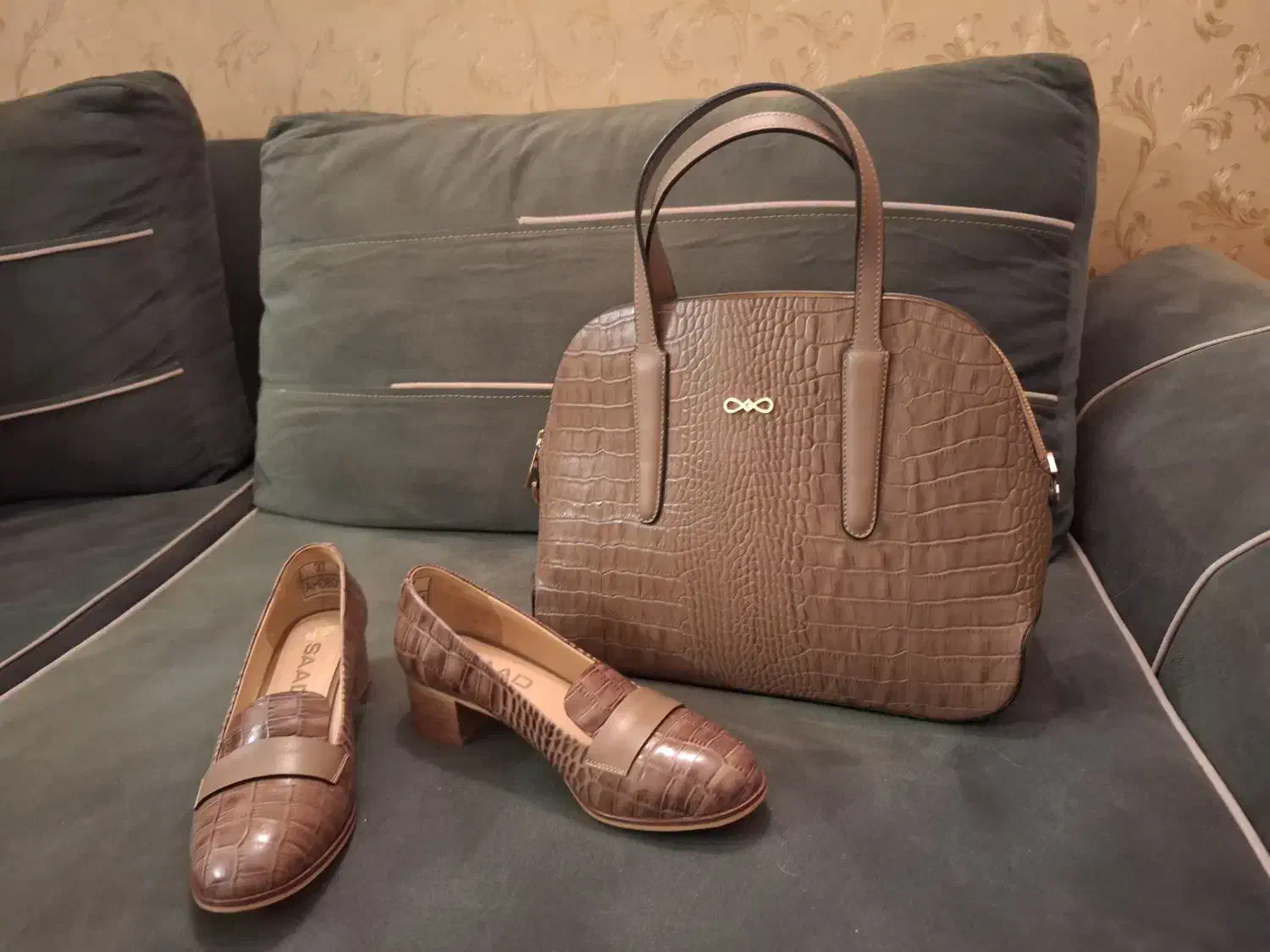 کفش و کیف چرم|کیف، کفش، کمربند|تهران, خاک سفید|دیوار