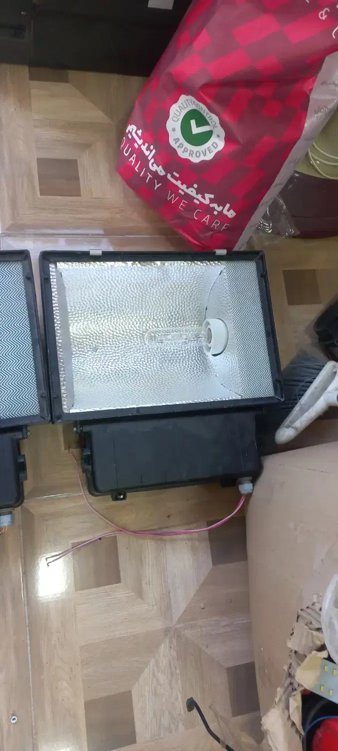 پرژکتور ۴۰۰ وات متال|لامپ و چراغ|مشگین شهر, |دیوار