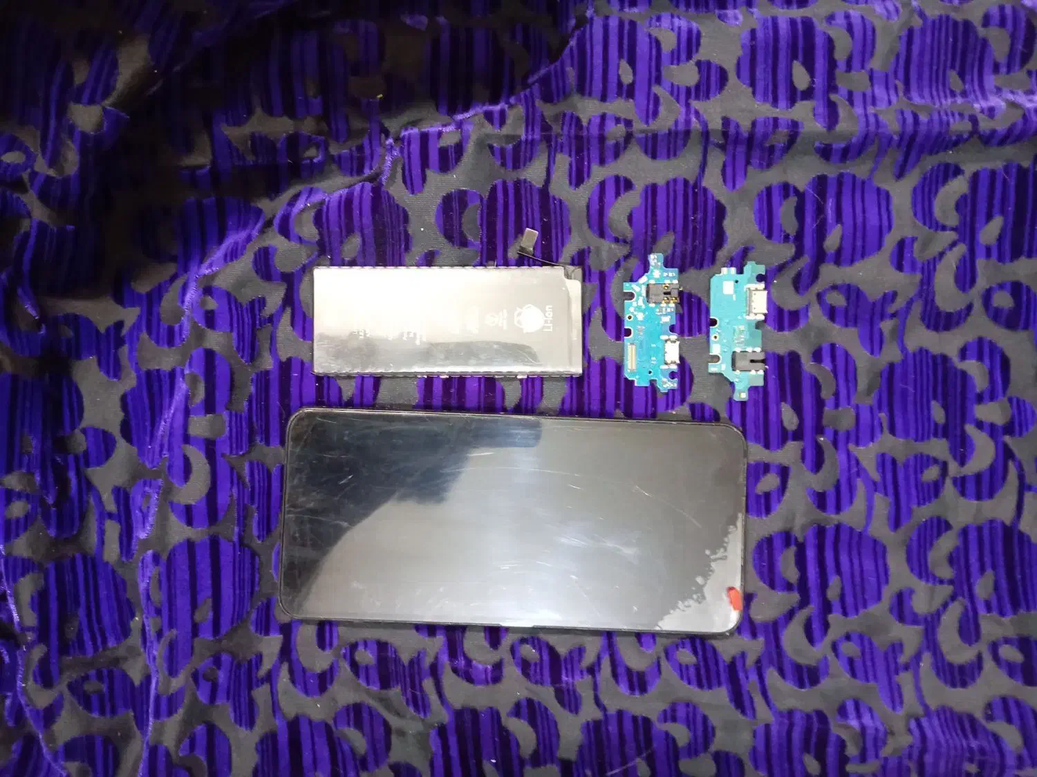 تاچ ال سی دی سامسونگ a13نو بردشارژ a13باطری ایفن s|لوازم جانبی موبایل و تبلت|اصفهان, فردوان|دیوار