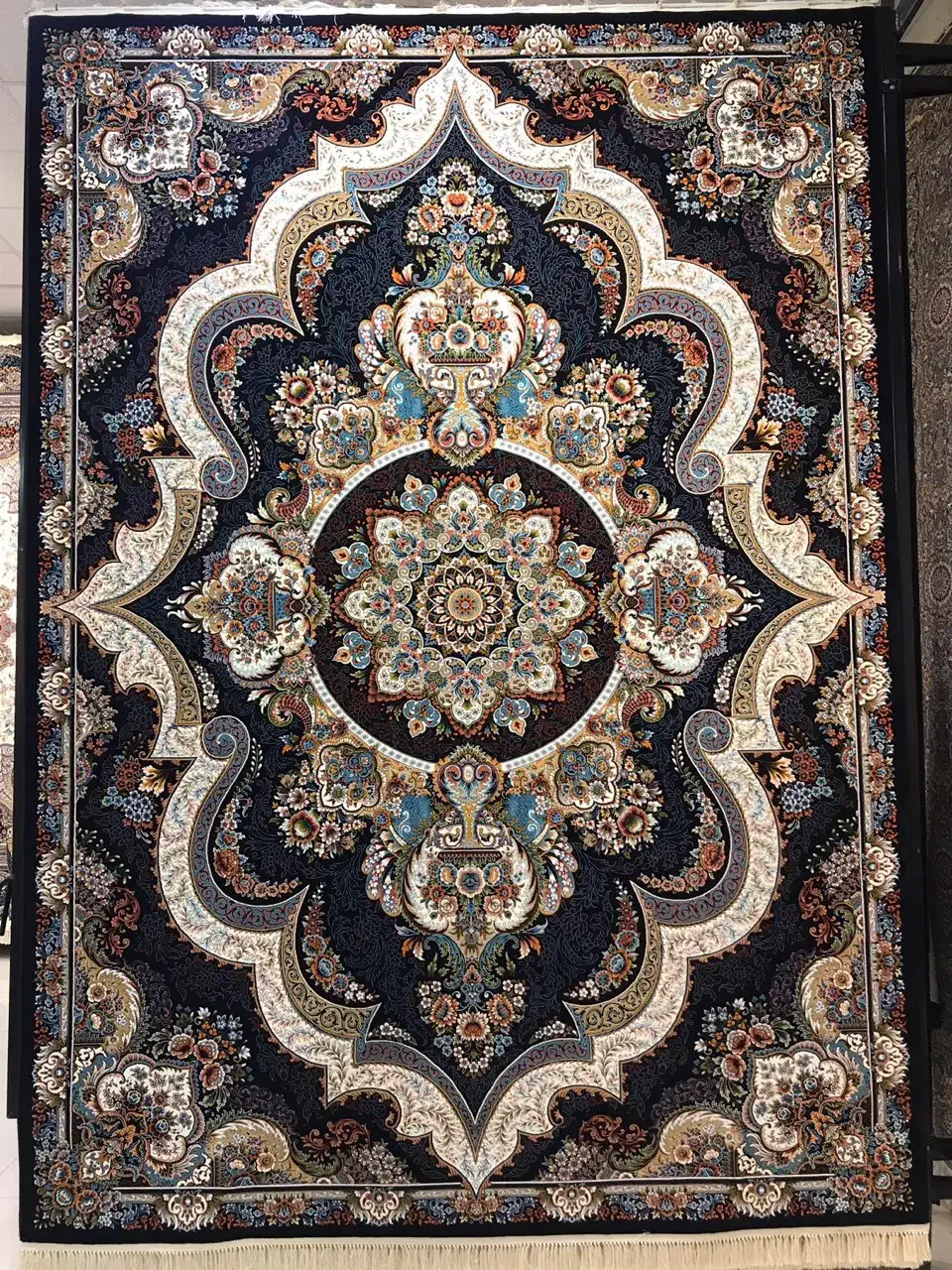 خرید فرش کهنه وتعویص بافرش نو|فرش|تهران, شهید رجایی|دیوار