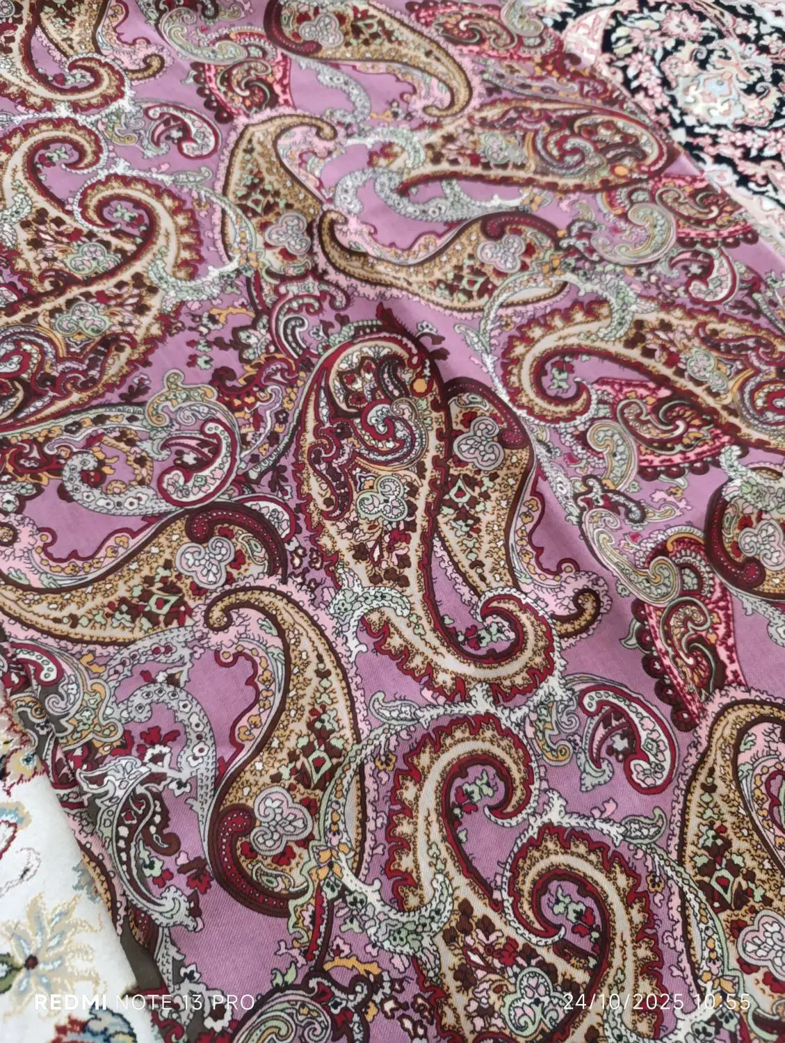 پشتون|لباس|سقز, |دیوار