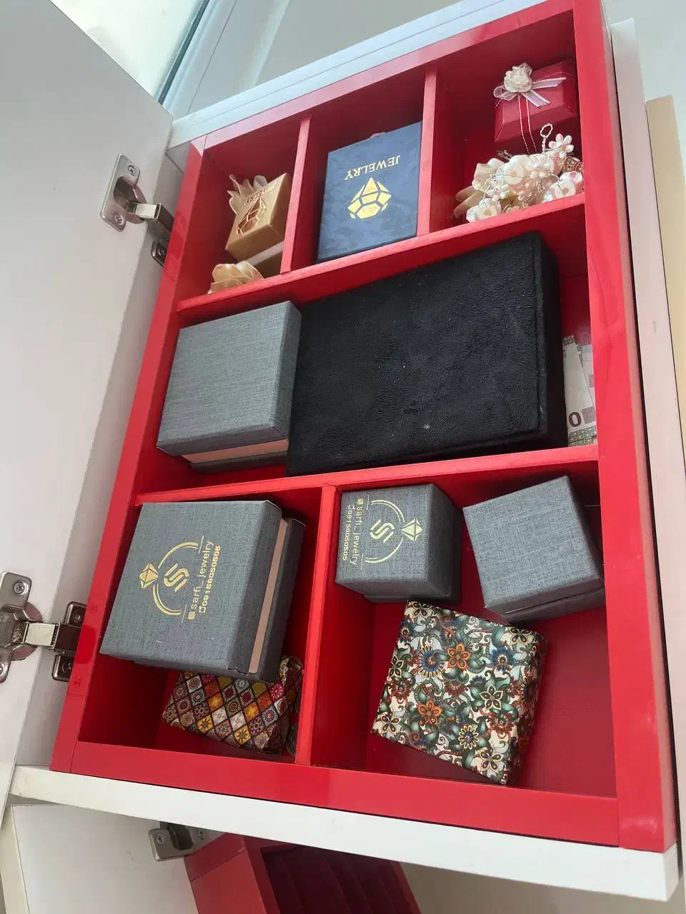 تخت ودراور وپاتختی ست برندچوبینه|تخت و سرویس خواب|مشهد, امیریه|دیوار