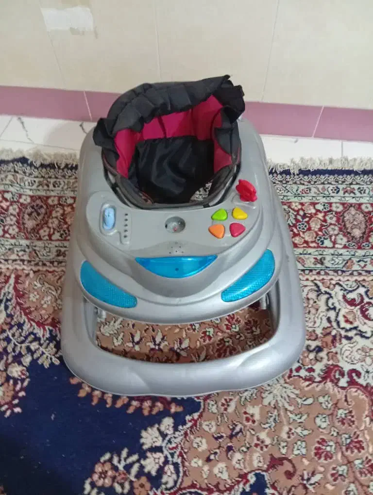 روروئک|اسباب و اثاث بچه|سرخنکلاته, |دیوار