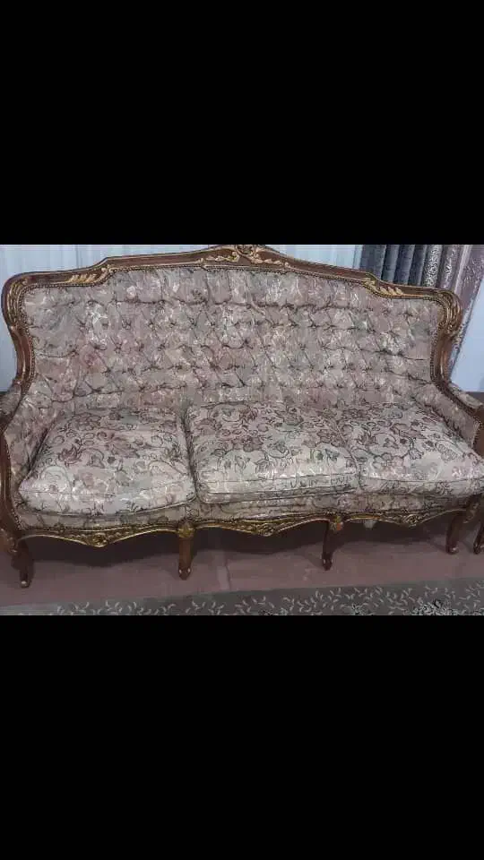 مبل سلطنتی 7 نفره چوب گردو|مبلمان خانگی و میز عسلی|رشت, حافظ آباد|دیوار