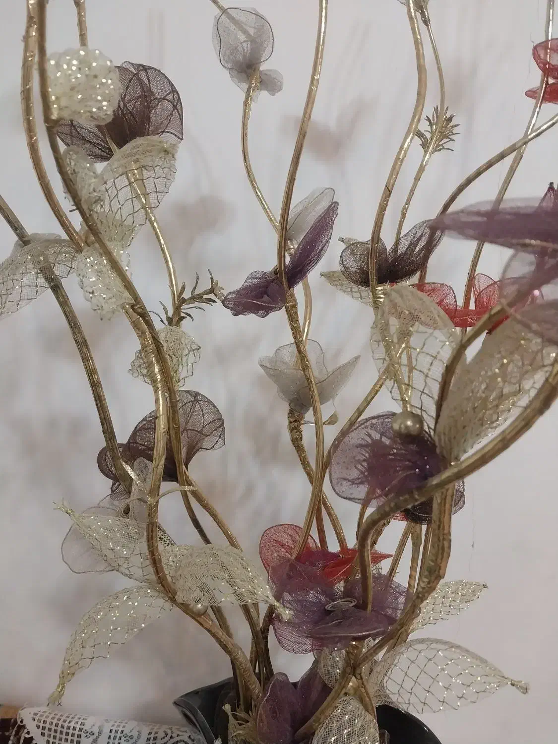 گل و گلدون و میز|گل مصنوعی|رشت, نخودچر|دیوار