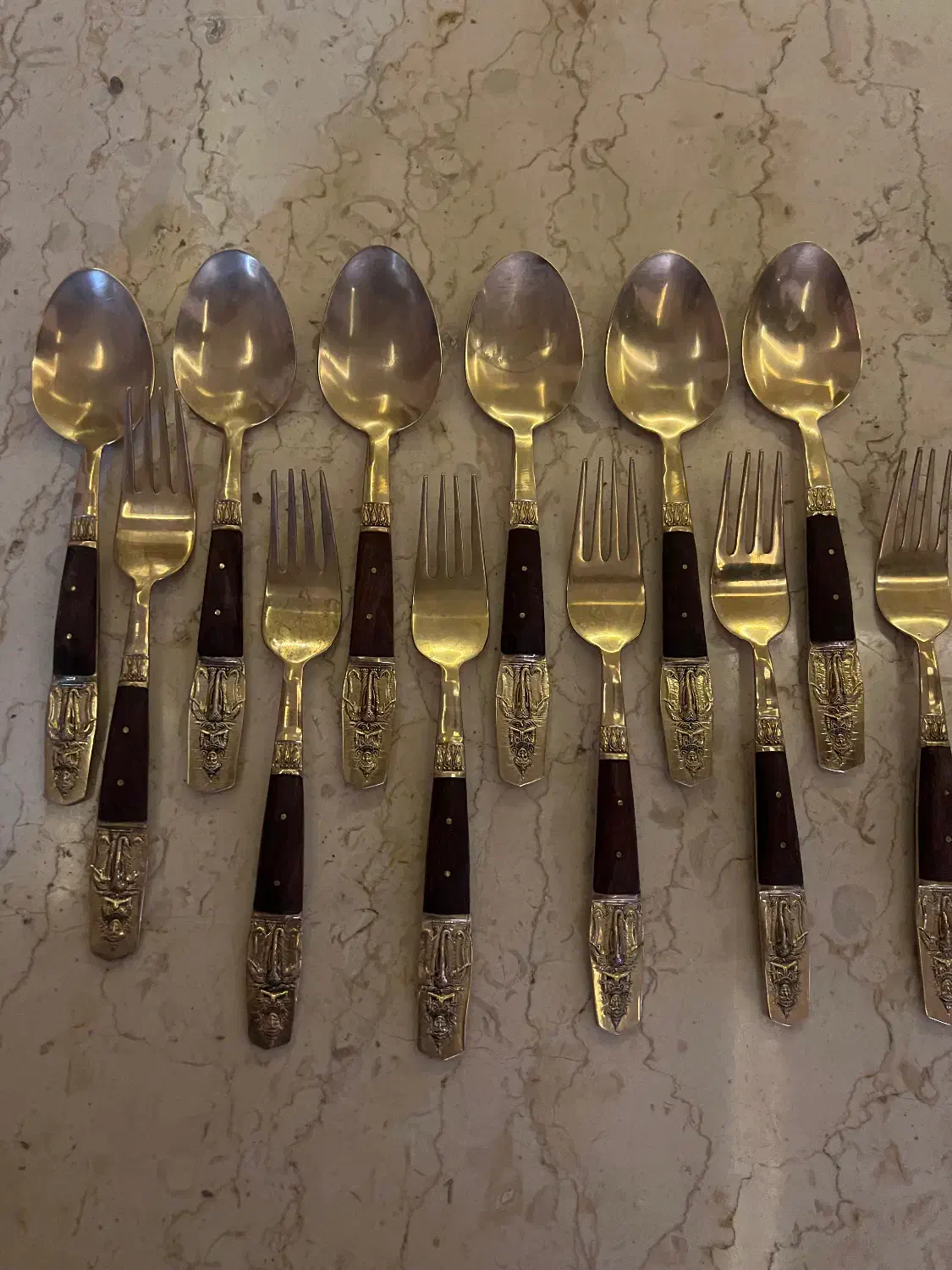 فرانسه ویکتوریا قدیمی قاشق انتیک|ظروف سرو و پذیرایی|قم, باغ پنبه|دیوار